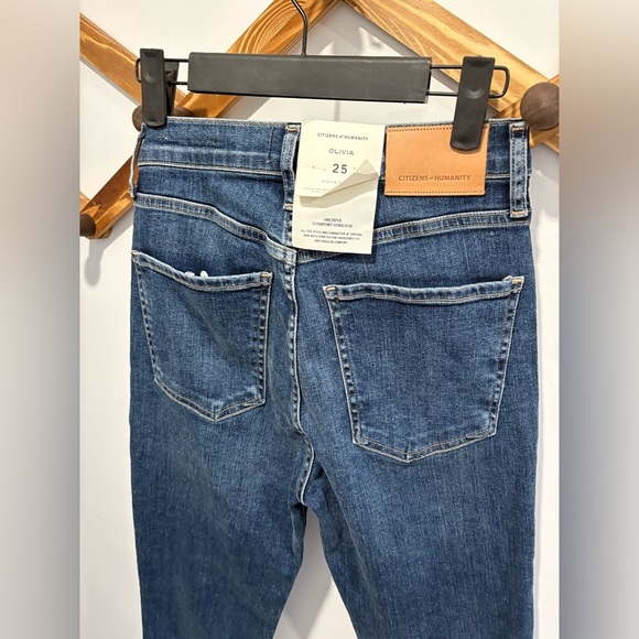 NWT- Citizens of Humanity OLIVIA- High rise slim jeans - Picture 6 of 10